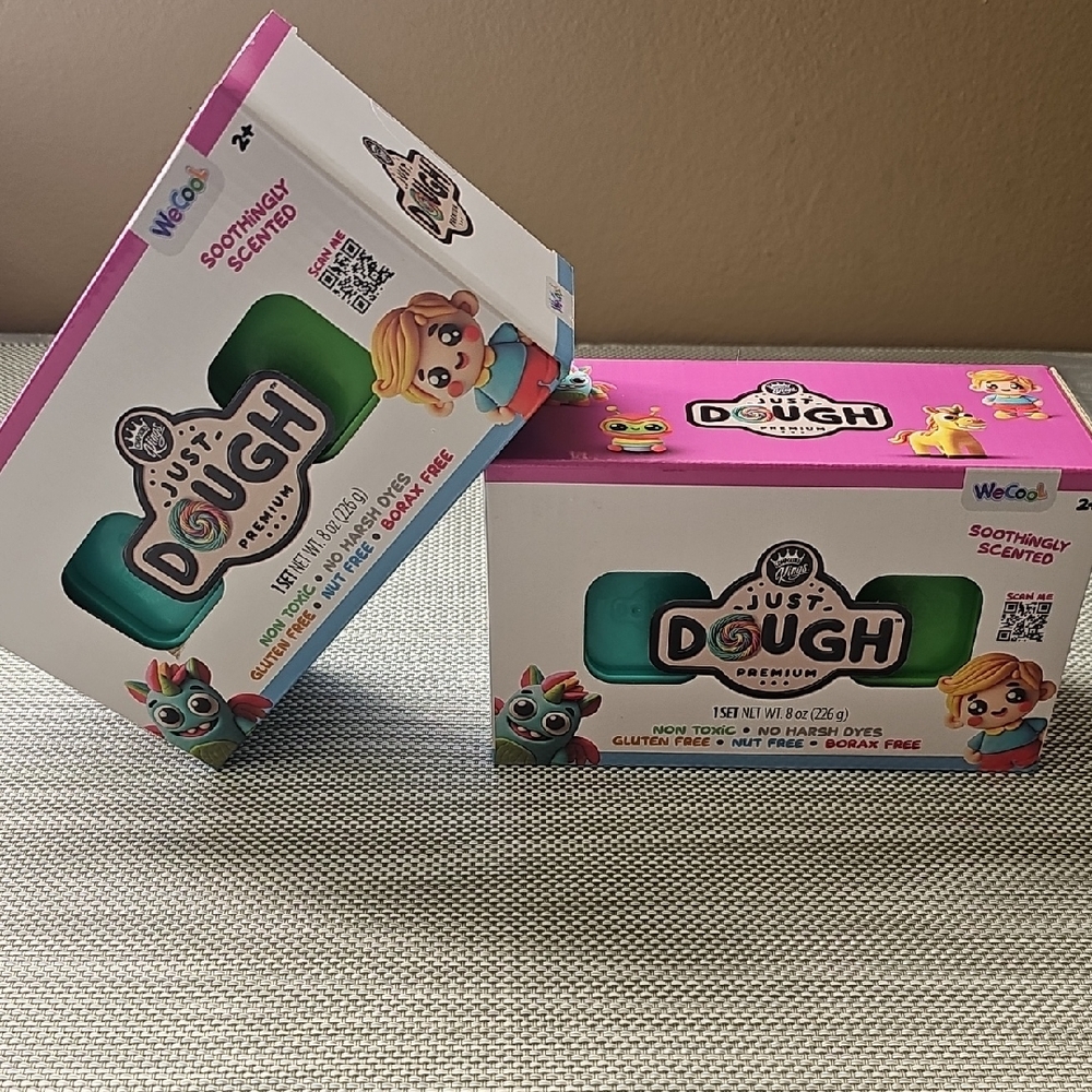 Just Dough Scented Playset - Blue and Green New Set Of 2